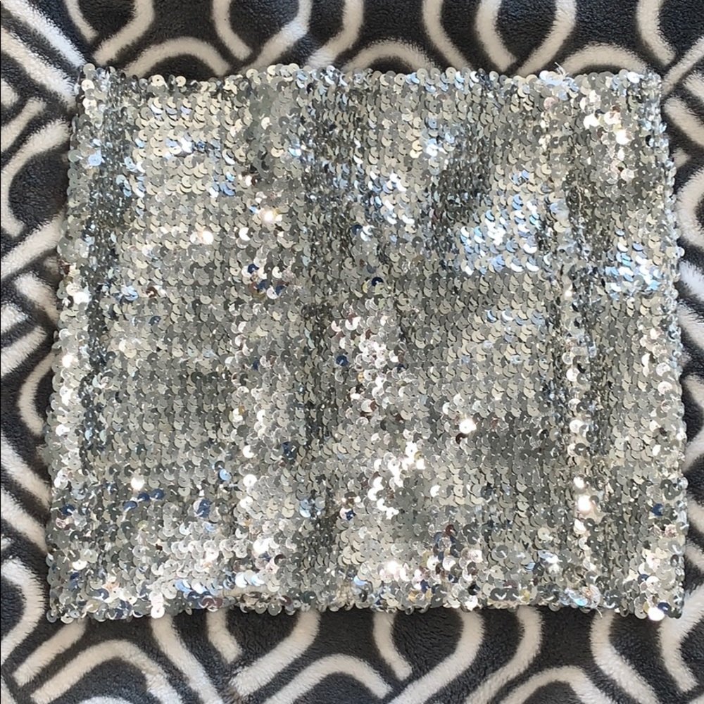 Sequin tine top